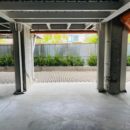 Διαμέρισμα Evadari Urbane, 2 En-suite Studios, Cazino,